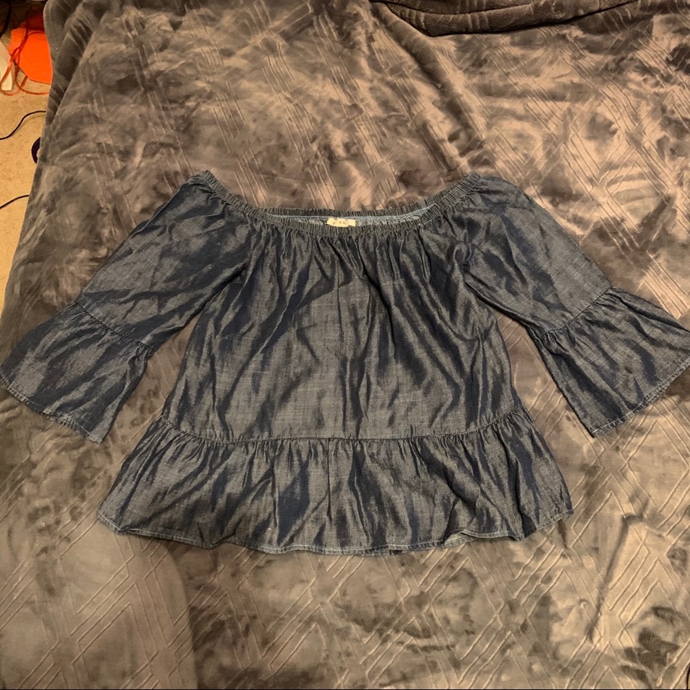Denim peplum off the shoulder top!
